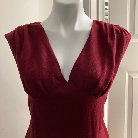 Cranberry Cocktail Dress - Picture 4 of 6